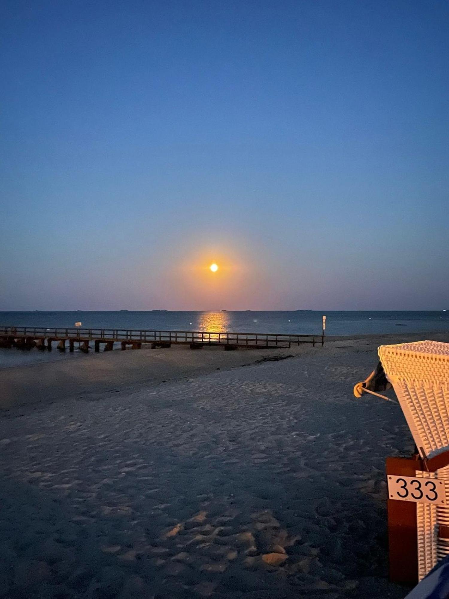 Ferienwohnung "Glueck Gehabt" Wyk auf Föhr Exterior foto